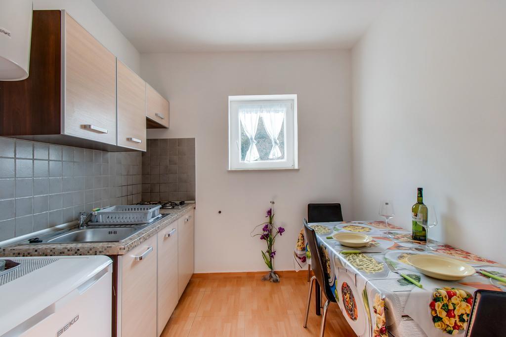 Apartment Senka 말리로시니 외부 사진
